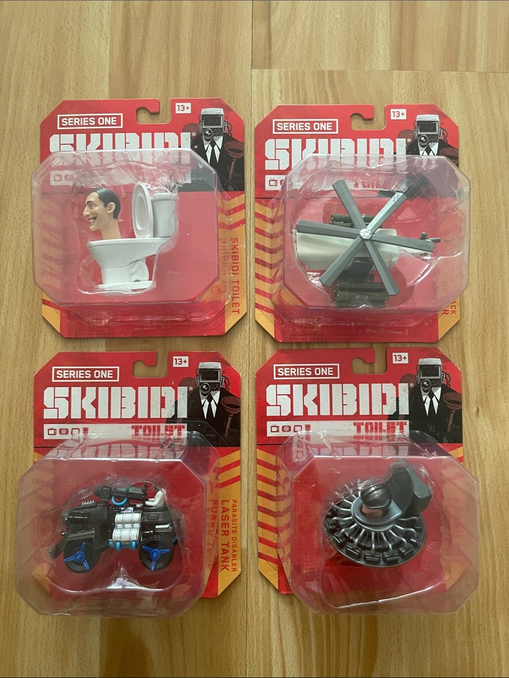 4pc LOT •SKIBIDI TOILET• Series One 1:64 Diecast Action Figures COMPLETE SET!